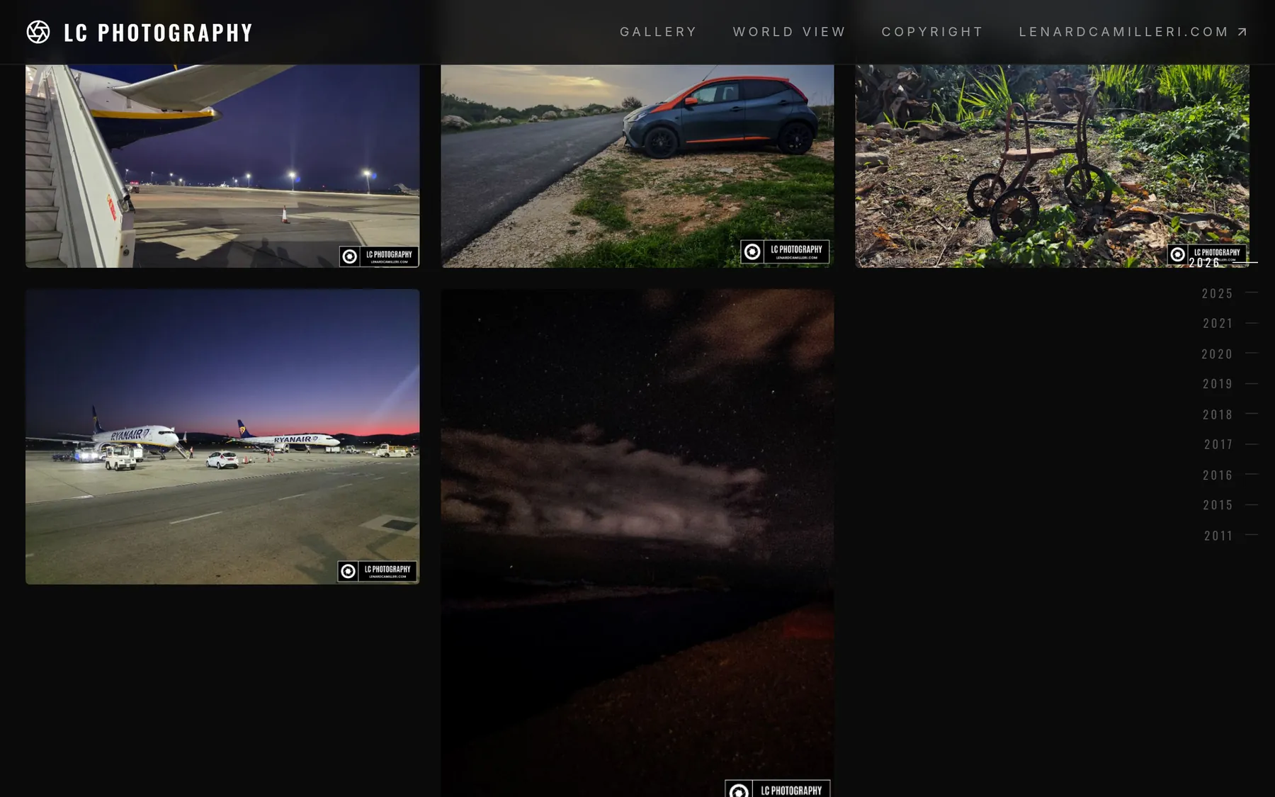 LC Photography: Galleries split by year, filterable by place and camera, with the globe view alongside.